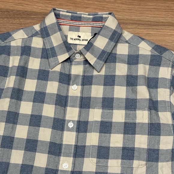 NEW The Normal Brand Jasper Short Sleeve Button Down Shirt in Blue Check - Small - Picture 2 of 10